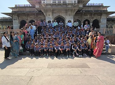 D.R.S.S Modern Public School